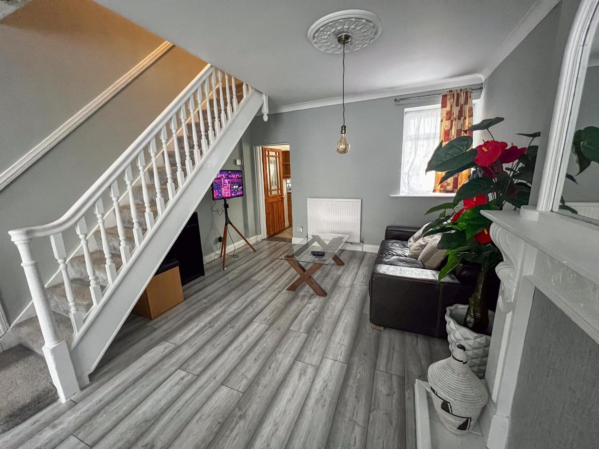 פורטסמות' Spacious Retreat - Remote Worker & Family Friendly מראה חיצוני תמונה